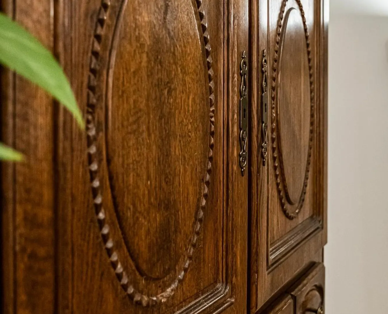 Aristocratic 2Bdrm Central Apartment Varna