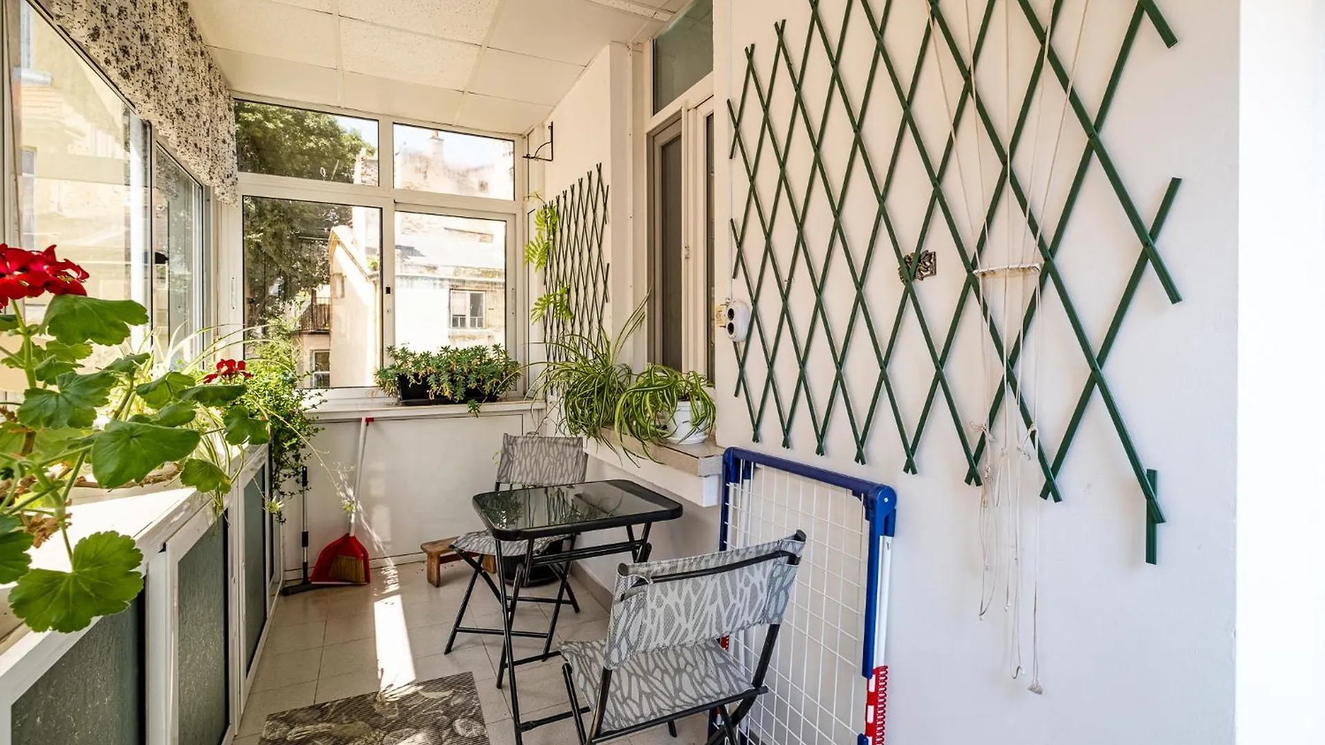 Aristocratic 2Bdrm Central Apartment Varna 0*,  Bulharsko