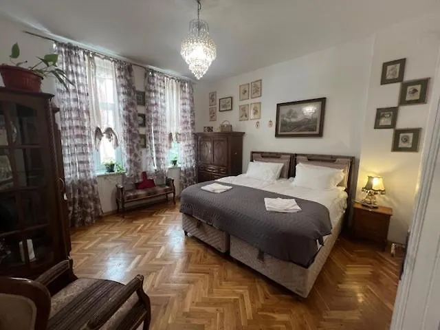 Aristocratic 2Bdrm Central Apartment Varna Bulharsko